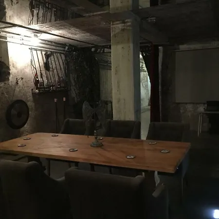 Carli's Base Camp Holiday home Friedrichshafen